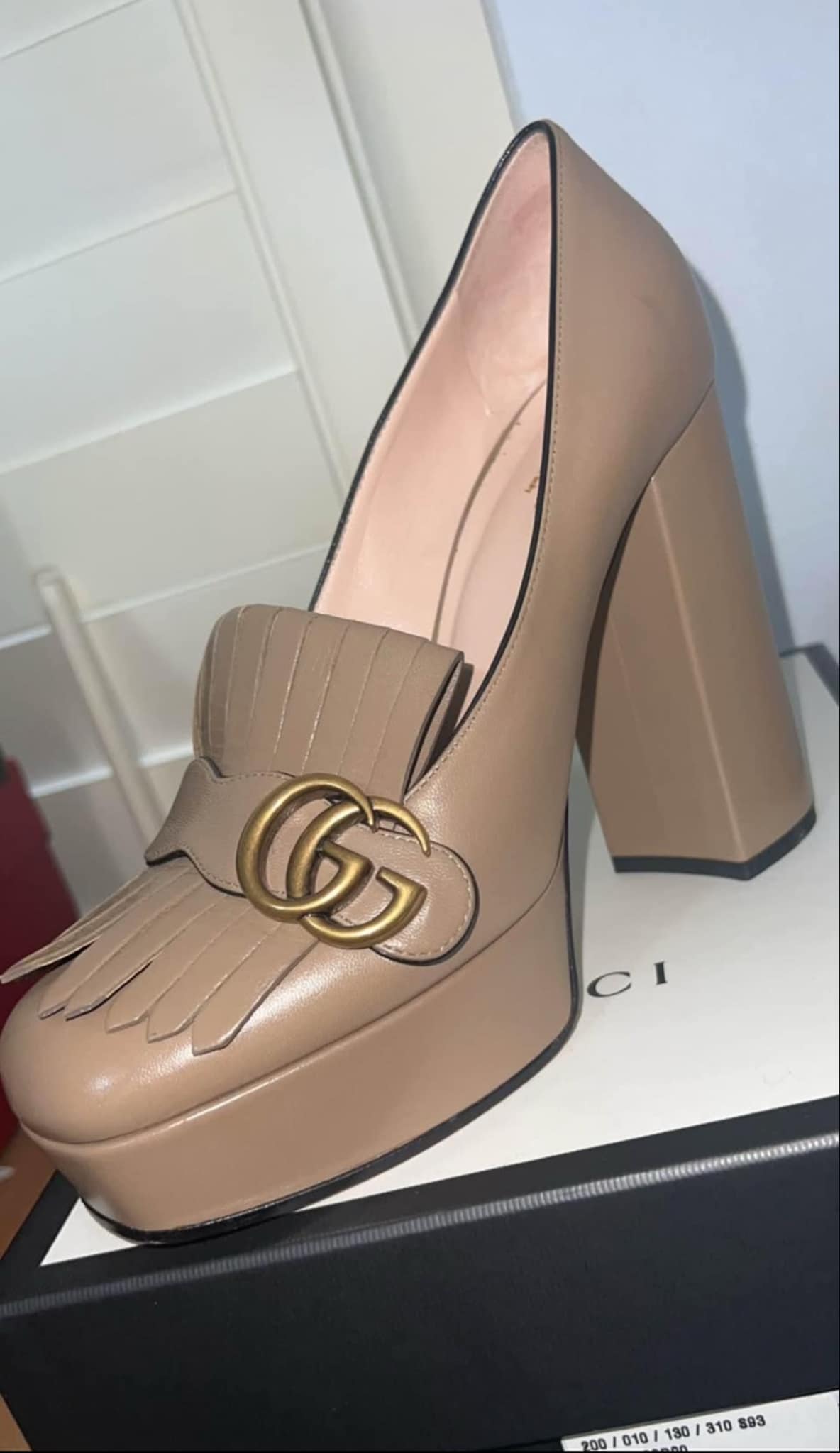 Malaga GG Marmont Fringe Platform High Heel Loafer Pumps size 38.5
(lightly used once)