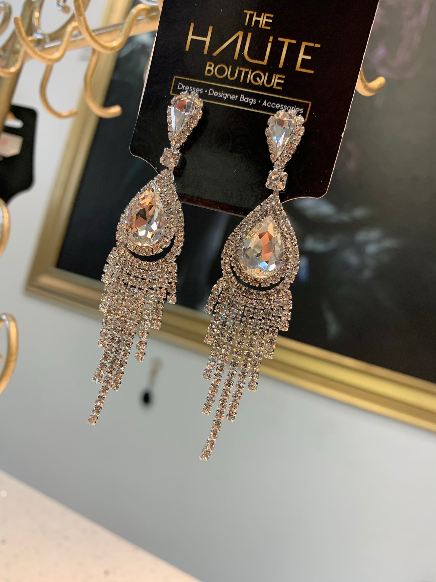 Teardrop earrings