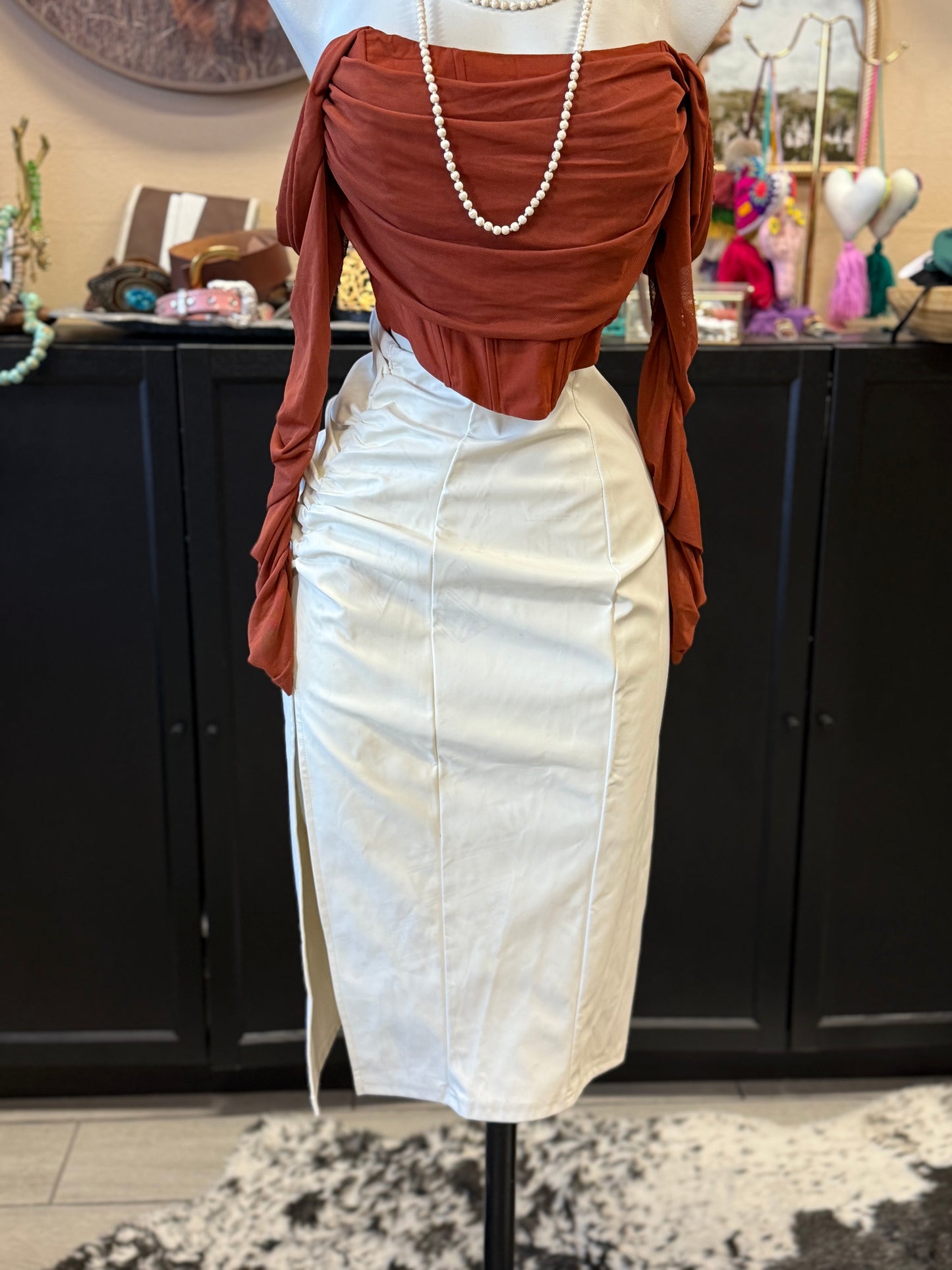 Glama side slit skirt