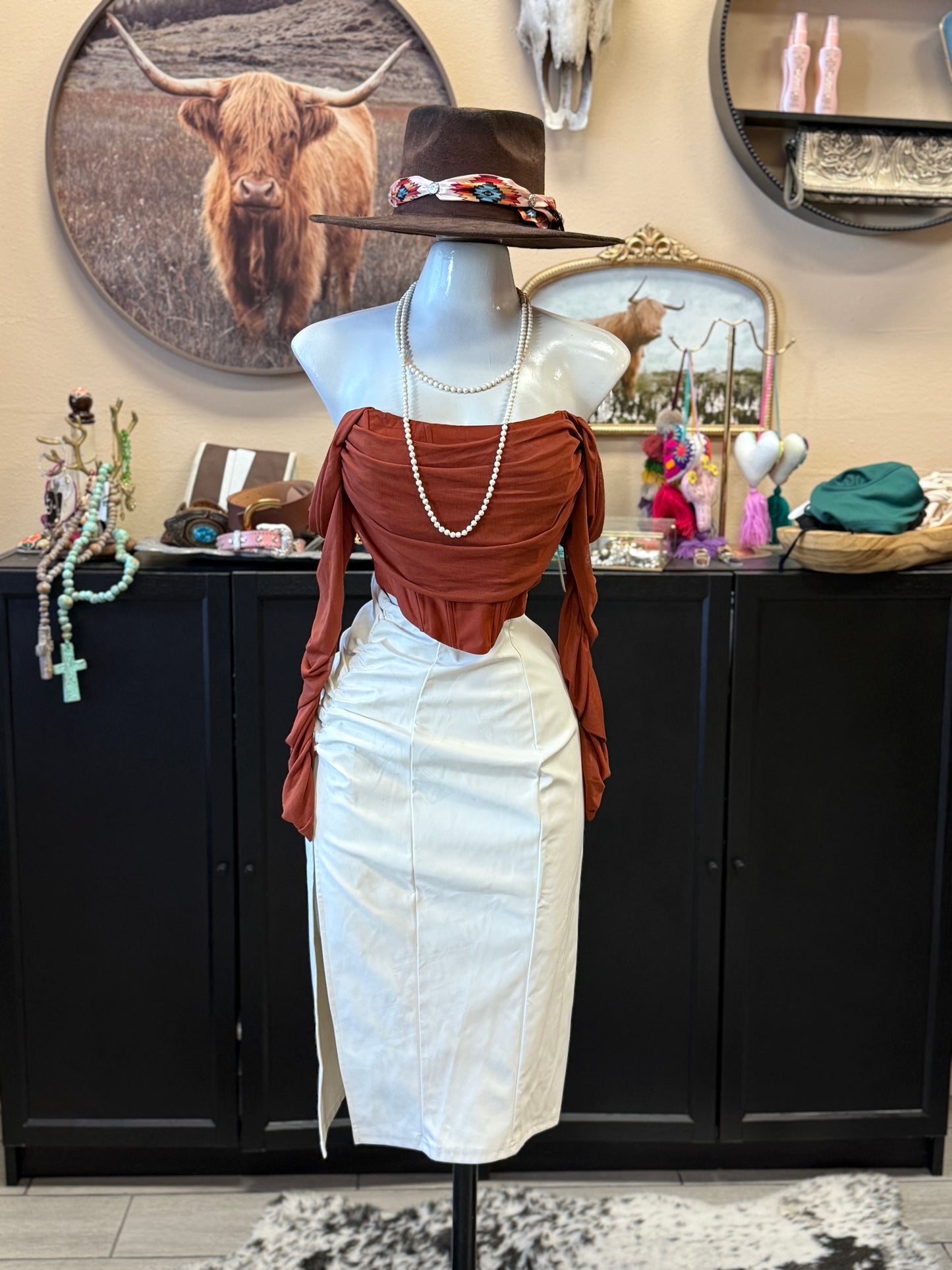 Glama side slit skirt