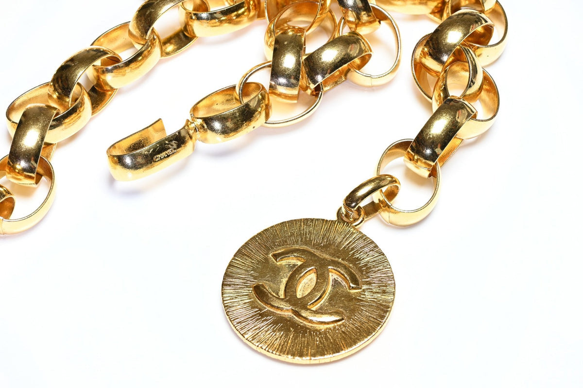 Vintage Chanel Paris 1980's Gold Plated Wide CC Starburst Medallion Chain Belt