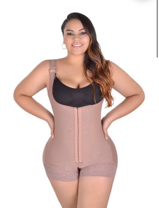 REF 109 LUZ by Gama Alta  (STAGE 2/ETAPA 2)- EVERYDAY WEAR MOLDING SHAPEWEAR - RECOMMENDED FOR POST OP/LIPO - RECOMMENDED FOR BBL (FAT TRANSFER) - POST PARTUM